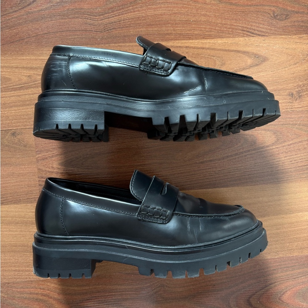Floyd Black Loafer Slip on Glossy finish Shoes Women’s size 37 - Picture 4 of 9